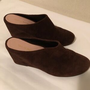 Taryn Rose Brown Suede Wedge Mule Size 9